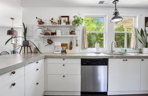 Cayce House | The Cayce Cottage | 3BR w/Private Pool