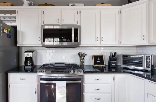 Royal Pines Ski Chalet | The Charming Chalet with Gorgeous Mountain View’s