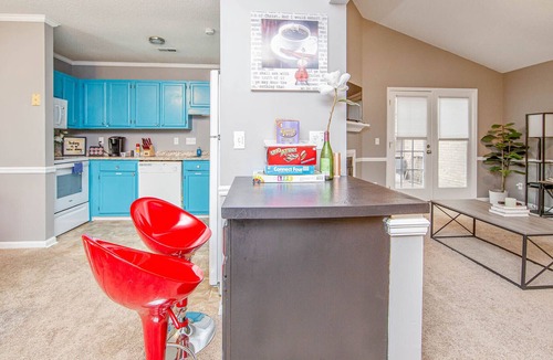 Fayetteville House | The Coronation Guest House