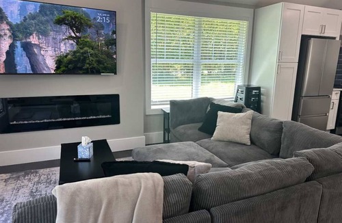 Chapin House | The Cove at Lake Murray
