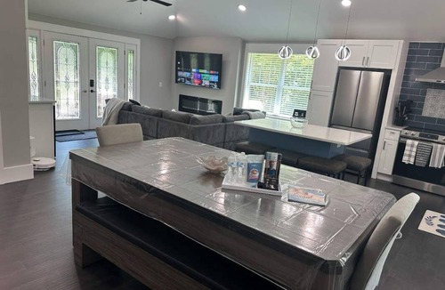 Chapin House | The Cove at Lake Murray