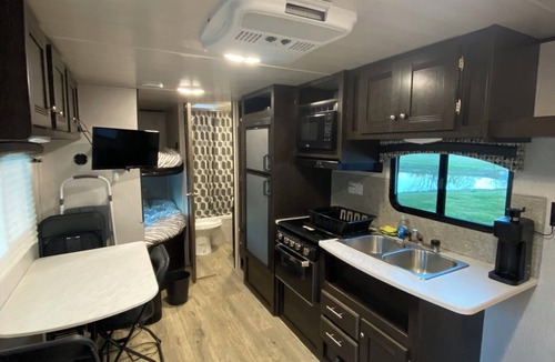 Winchester House | The Cozy RV Studio Retreat- Located in the Beloved Lynchburg, TN