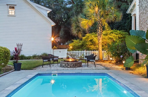 Johns Island Cottage | The Cutest Farmhouse with Salt Water Pool