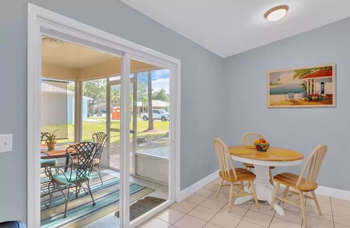 Sebastian Highlands House | The Dahl House in Sebastian, just minutes to the Indian river and Wabasso Beach.