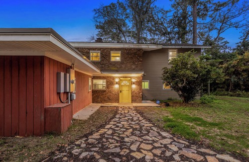 Savannah House | The Dock House
