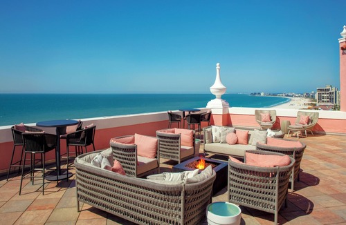 St. Pete Beach Resort | The Don CeSar