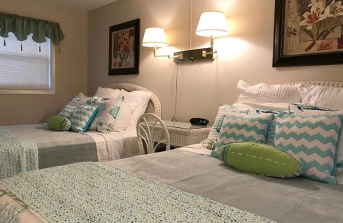 Tradewinds House | The Egret Cottage