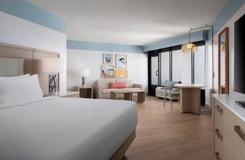 Myrtle Beach Resort | The Ellie Beach Resort Myrtle Beach, Tapestry By Hilton