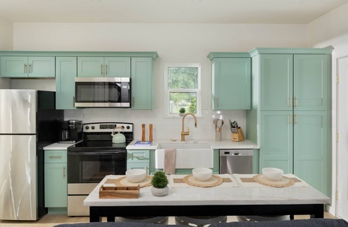 Colonialtown South House | The Gojjo Tiny House Walkable Retreat