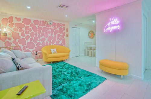 River Oaks House | THE GROOVEPLEX *10 min to Beaches/Las Olas/Airport/DownTown!