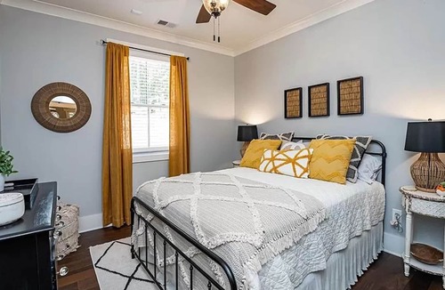 West Union House | The Hideaway on Lake Keowee