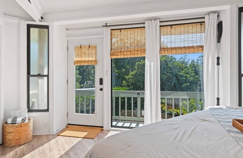 Surfside Beach Condo | The Hut at the beach