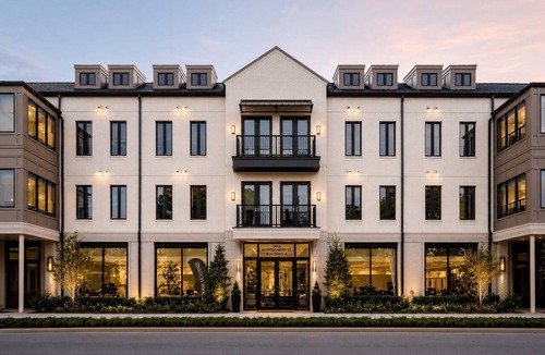 Metropolitan Apartment | The Jardin Willow Suite | Near Downtown