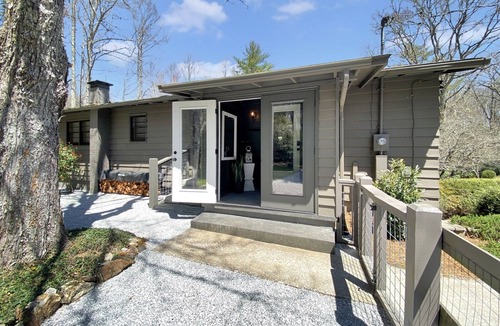 Highlands Hills Cabin | The Kind of Place You Stop Rushing the Moment You Arrive | Bungalow on Crowe