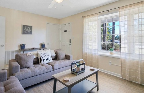 South View House | The Lexington Hacienda