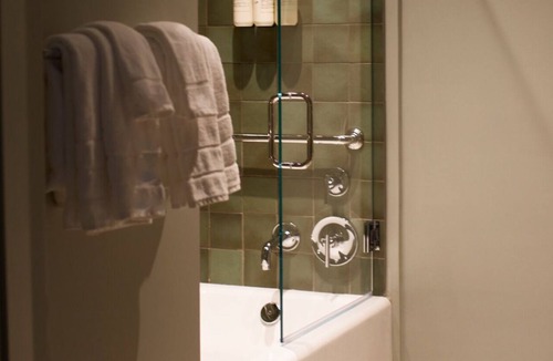 Cannonborough Elliotborough Hotel | The Nickel Hotel