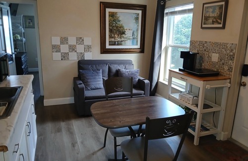 Sun 'N Lake House | THE ORCHARD SUITE OF SEBRING