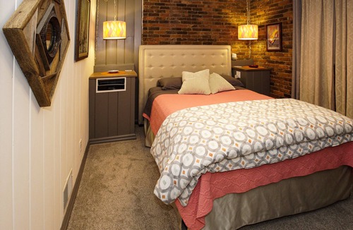 North Decatur House | The Owl House! MidCentury Modern Emory, CDC, VA, Decatur Square.