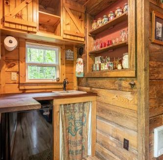 Robbinsville House | The Owl's Perch