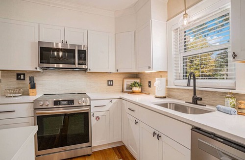North Charleston House | The Park Circle Haven ~ Spacious 5br/4ba Home!