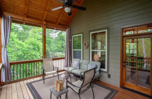 Townsend House | The Peaceful Perch Fireplace Community Amenities