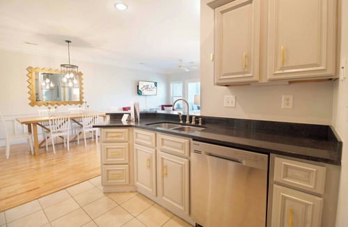 Charleston Condo | The Perfect 30 Day Escape! ~ My Getaway Home