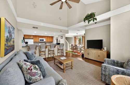 Ocean Ridge Apartment | The Salty Egret - Free Pool Pass