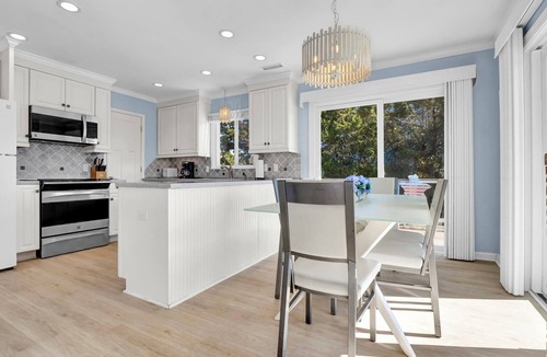 Shell Island House | The Sea Guld: Beach Access, Expansive Decks, Elevator & Outdoor Shower!