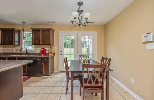 Fayetteville House | The Strickland Stopover