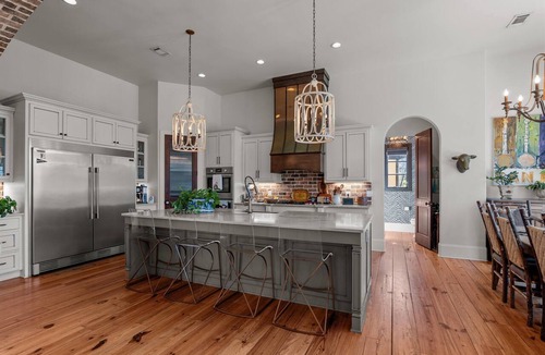 Appling House | The Ultimate Gentleman's Retreat