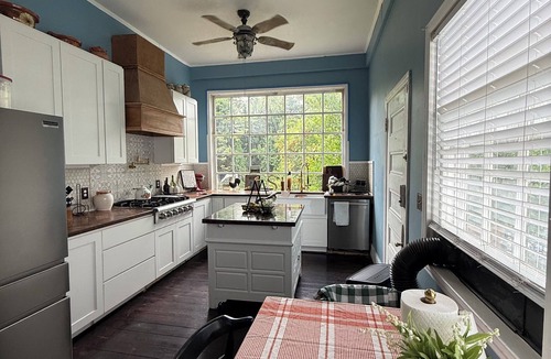 Newberry House | The White House of Newberry - Historic 1903 Estate Walkable to Downtown