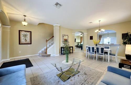 Windsor Hills Villa | This amazing 6 Bedroom property with a lake view villa