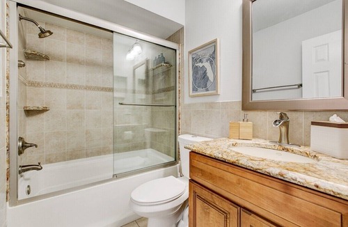 Bloomingdale House | This house is a 3 bedroom(s), 2 bathrooms, located in Valrico, FL.