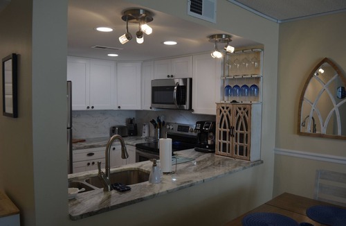 Sneads Ferry Condo | THIS IS THE ONE! 3511 St Regis - Linens Included!