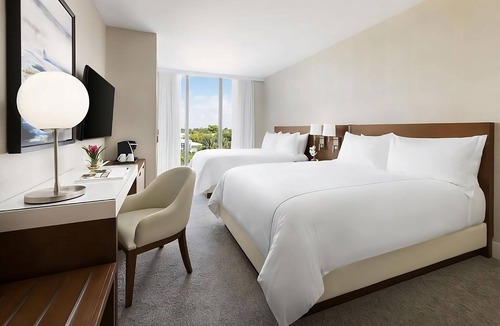 Bay Harbor Islands Hotel | Three Pet-friendly Units in Bay Harbor! With Balcony, Rooftop Pool, Parking!