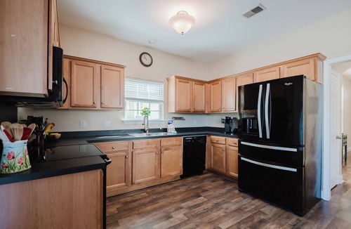 Bluffton House | Tide and Time Again charming 3-bedroom coastal home in historic Old Town Bluffton