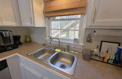 Leesville House | Time Well Wasted