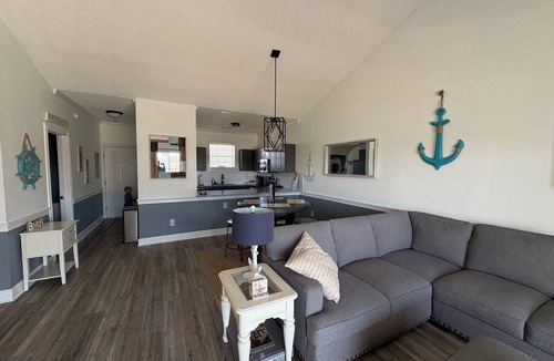 Myrtle Beach Condo | Top floor, updated 2-bedroom, 2-bathroom condo!