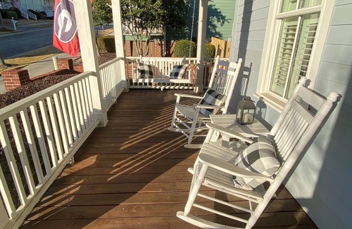Evans House | Tournament Rental: Charming 4BR Home in Evans - 8.8 miles to Augusta National GC