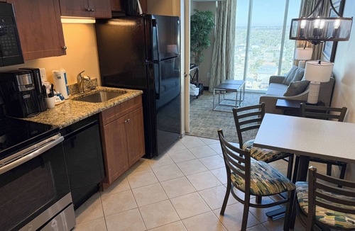 Cherry Grove Beach Hotel | Towers at North Myrtle Beach