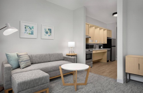 North Beach Hotel | TownePlace Suites by Marriott® Jacksonville Mayport