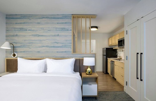 East Daytona Hotel | Towneplace Suites By Marriott Daytona Beach Oceanfront
