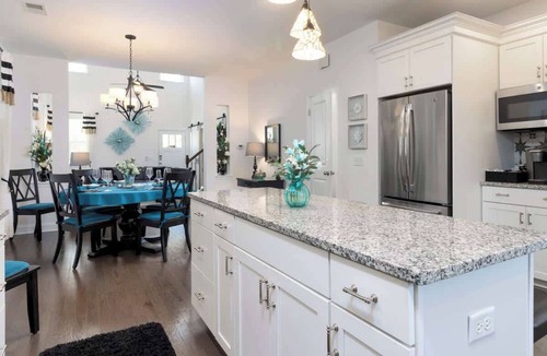 Bluffton House | Townhouse In Heart of Historic Old Town Bluffton