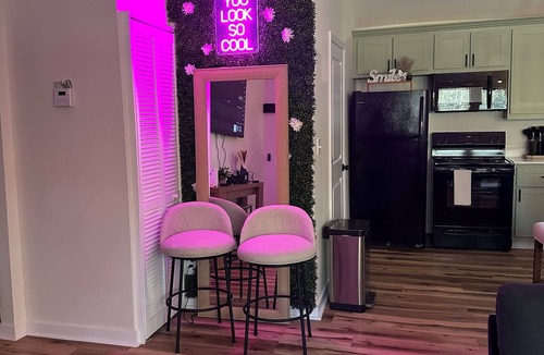 Walthourville Apartment | Tranquil 2-bedroom apartment in charming Allenhurst