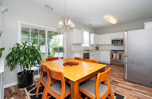 Northeast Raleigh House | Tranquil 3-bedroom house with Fenced Backyard