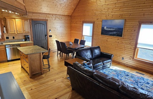 Cleveland Cabin | Tranquil Cabin in the Blue Ridge Foothills - Outdoor Lovers Paradise!