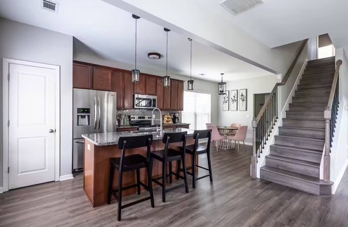 Dacula House | Tranquility in Lawrenceville
