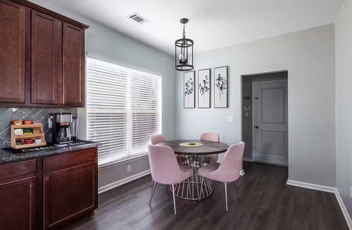 Dacula House | Tranquility in Lawrenceville