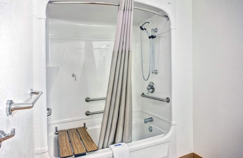 Cape Fear Hotel | Travelodge by Wyndham Fayetteville