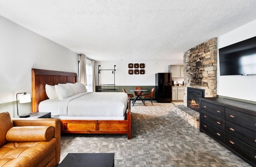 Townsend Hotel | Tremont Lodge & Resort